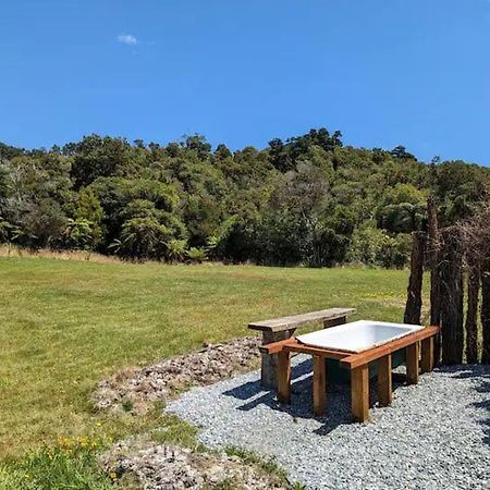 Enchanted Retreat In Greymouth Shared With Host Dış mekan fotoğraf